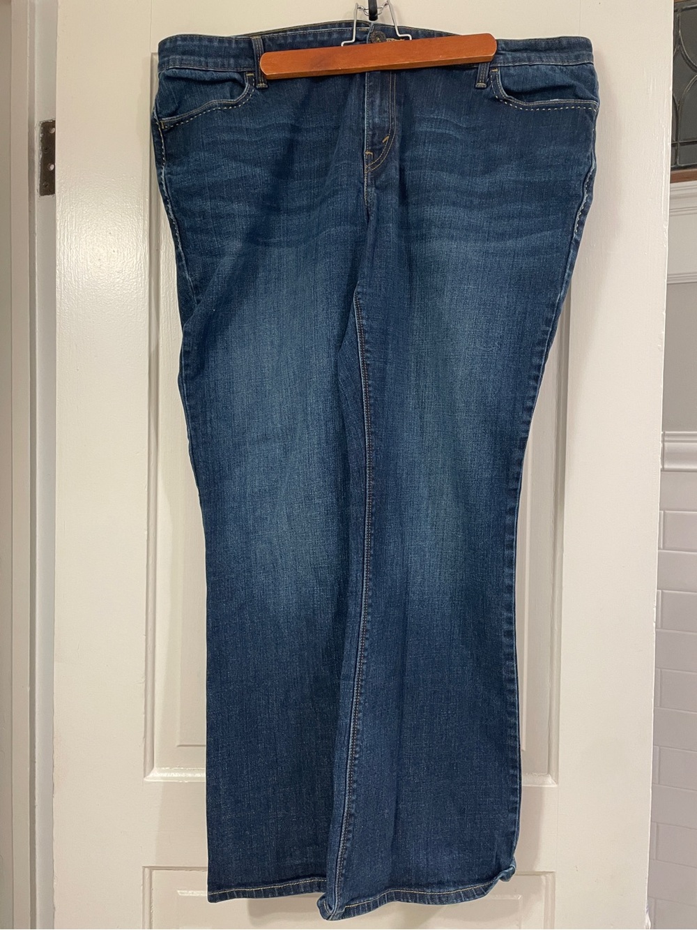 Levi's Women's 590s Dark Blue Bootcut Jeans